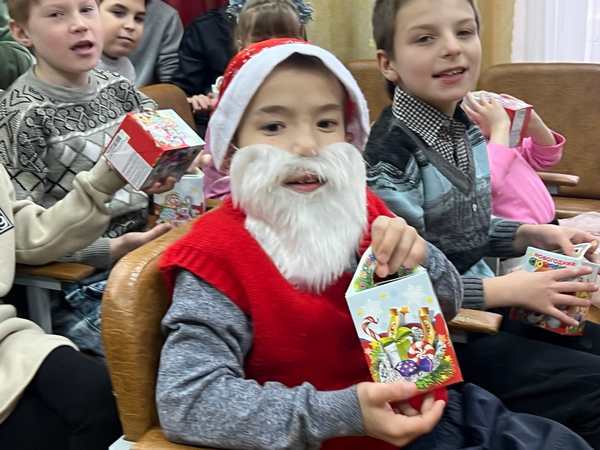 Фонд защиты детей сердечно поздравляет всех с Рождеством Христовым!