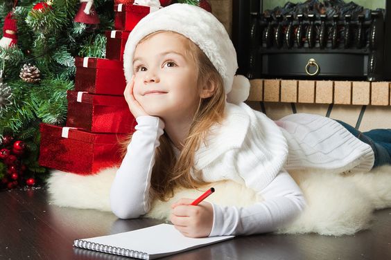 Почта России и Фонд защиты детей отправят новогодние подарки воспитанникам детских домов и интернатов Мордовии